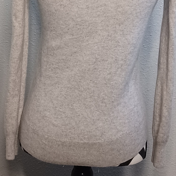 Veronica Beard 100% Cashmere Cold-Shoulder Jumper Sweater - Picture 6 of 11